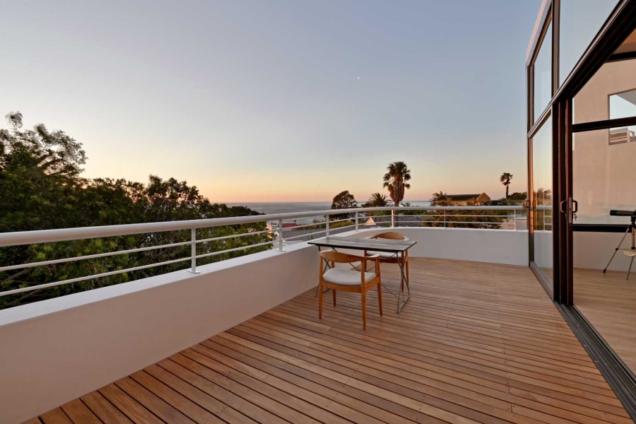 4 Bedroom Property for Sale in Camps Bay Western Cape